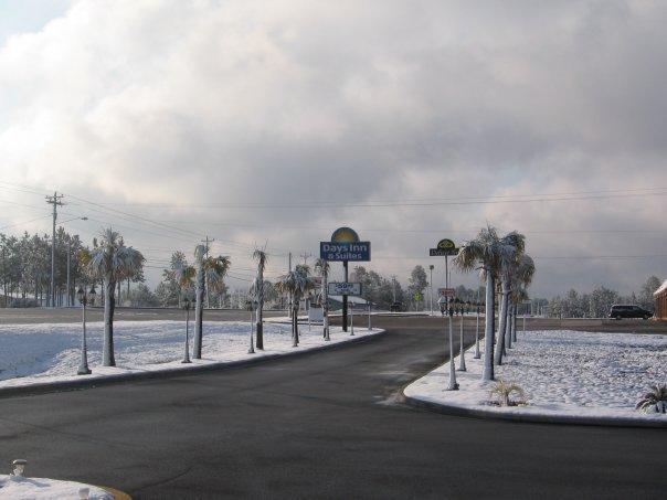 デイズ イン&スイーツ バイ ウィンダム スウェインズボロ Swainsboro エクステリア 写真